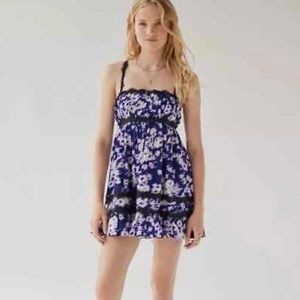 NWT Urban Outfitters Eliana Floral Babydoll Dress Sz Small